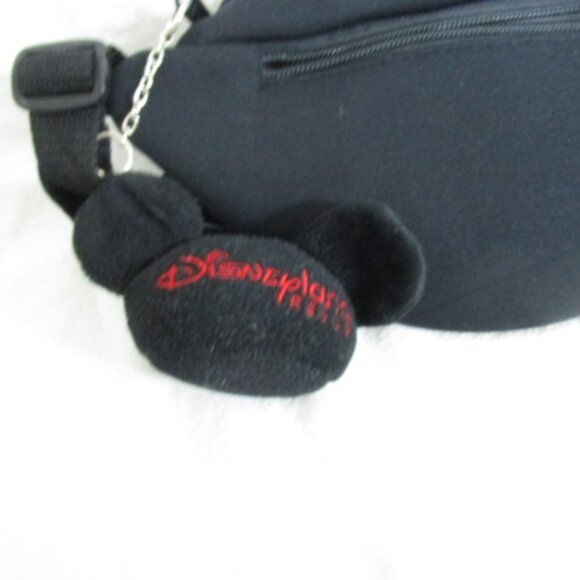 DISNEYLAND RESORT FANNY PACK BLACK - Picture 5 of 6